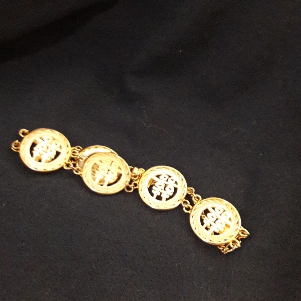 Gold and ivory bracelet